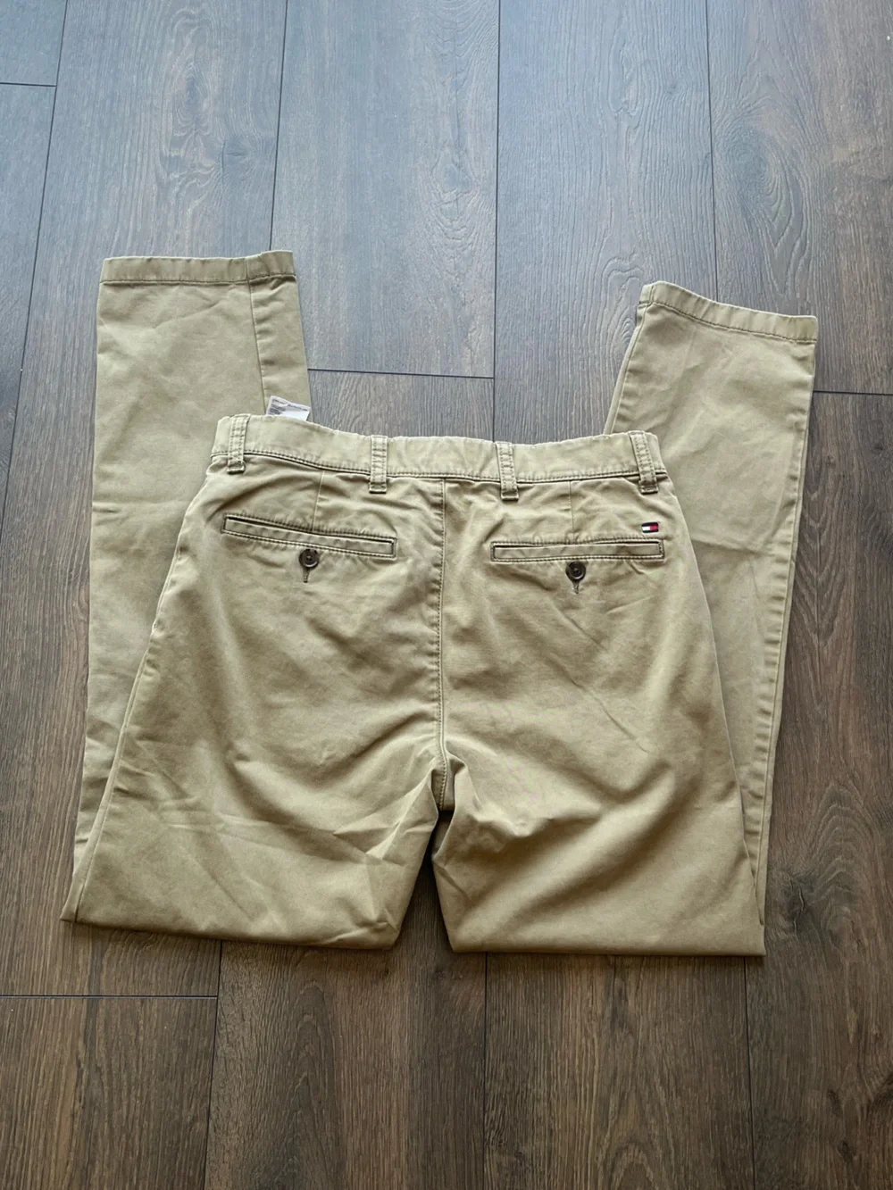 NWOT Tommy Hilfiger Slim Fit Chino Pants